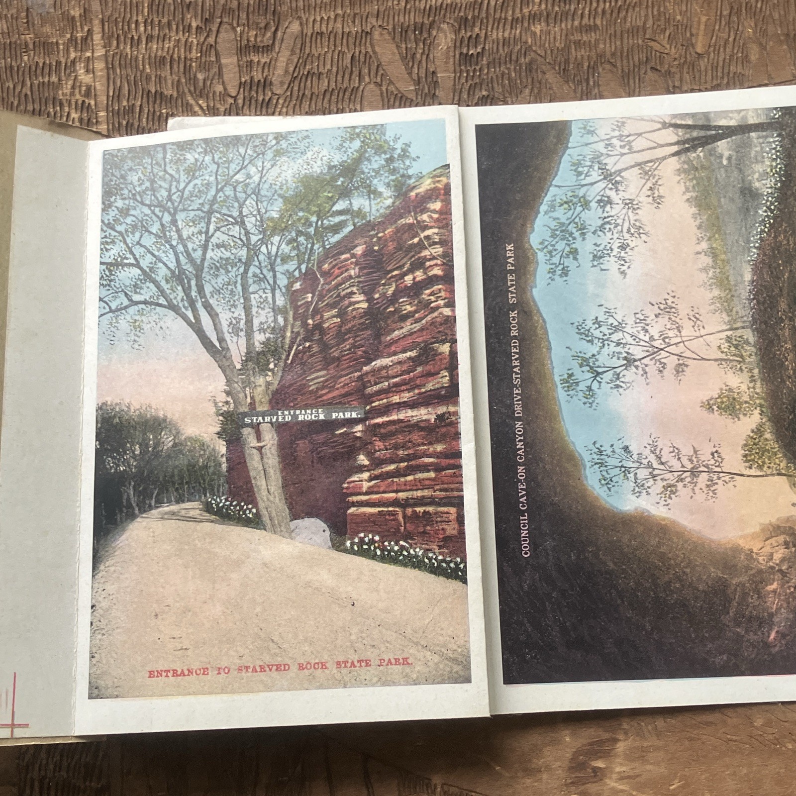 Vintage 30s-40s Fold-Out Souvenir Folder Indian Days at starved Rock 11 set