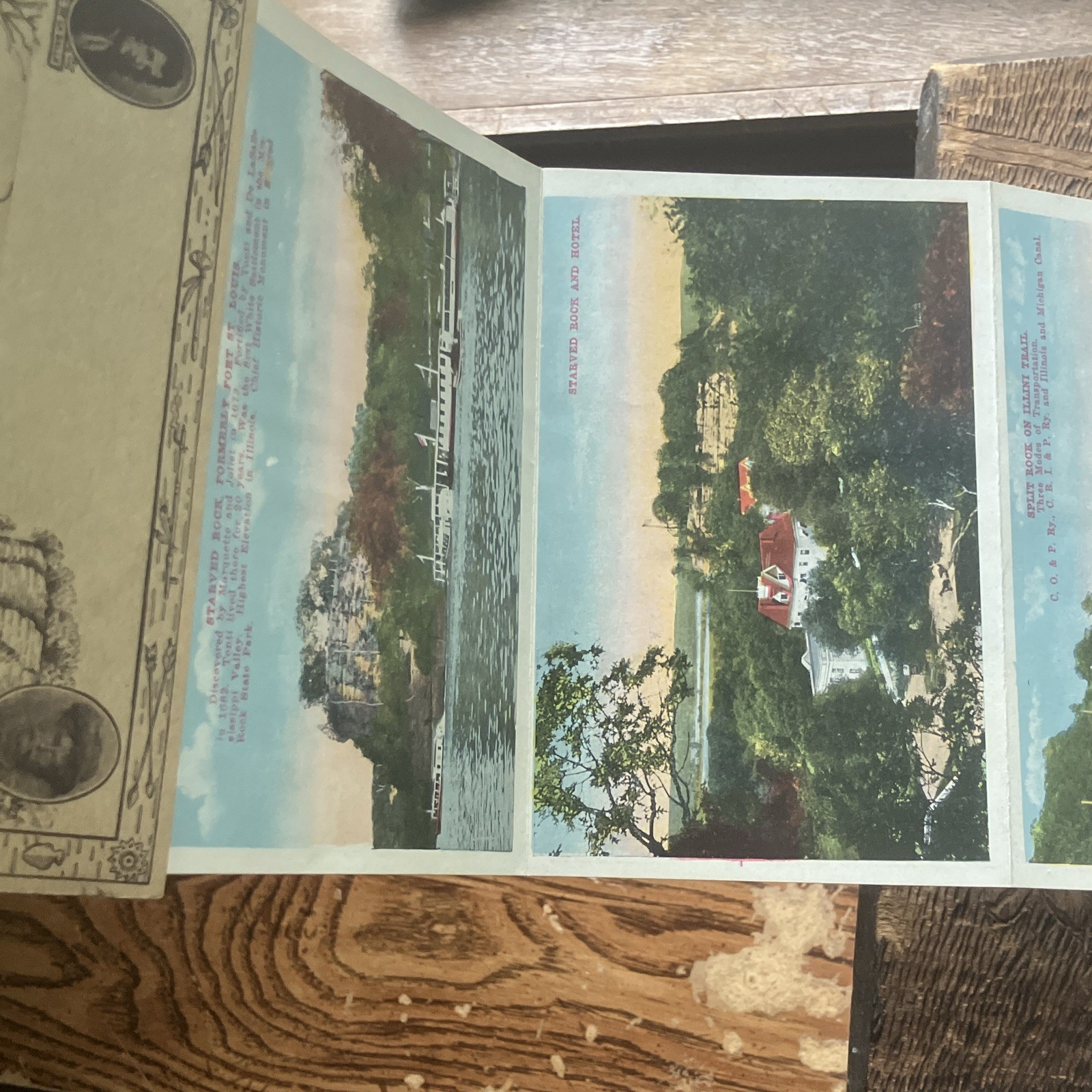 Vintage 30s-40s Fold-Out Souvenir Folder Indian Days at starved Rock 11 set