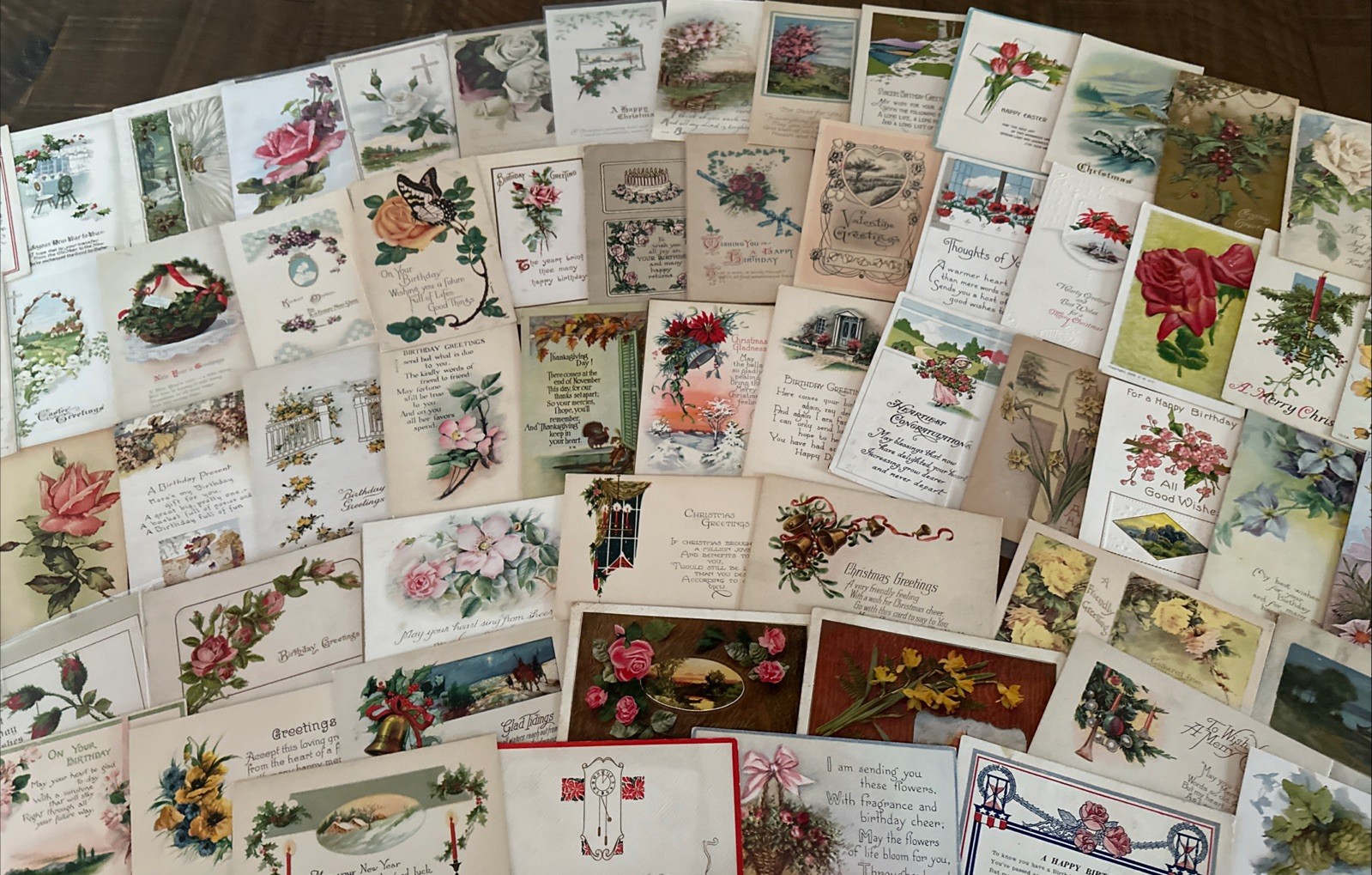 400+ HUGE LOT of VINTAGE Holidays Greetings POSTCARDS-SALE~L@@K!!!