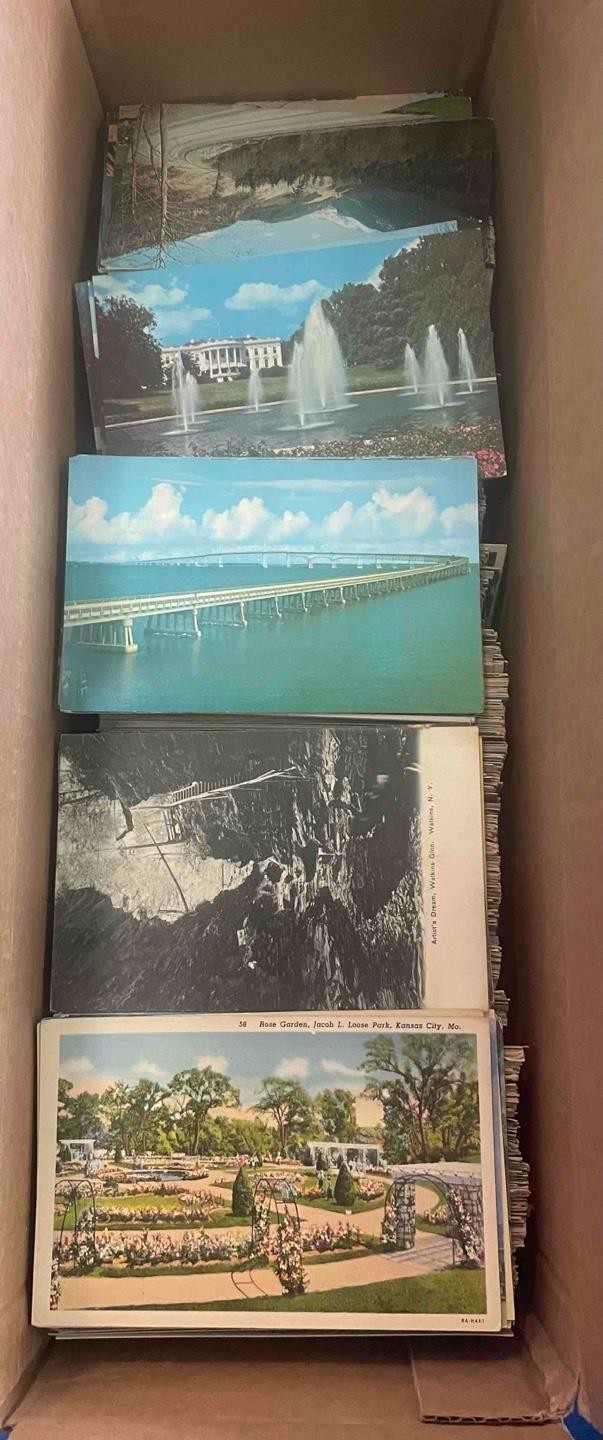 250 PC+ RANDOM LOT USA POSTCARDS 2 POUNDS CHROMES LINENS READ DESCRIPTION!!