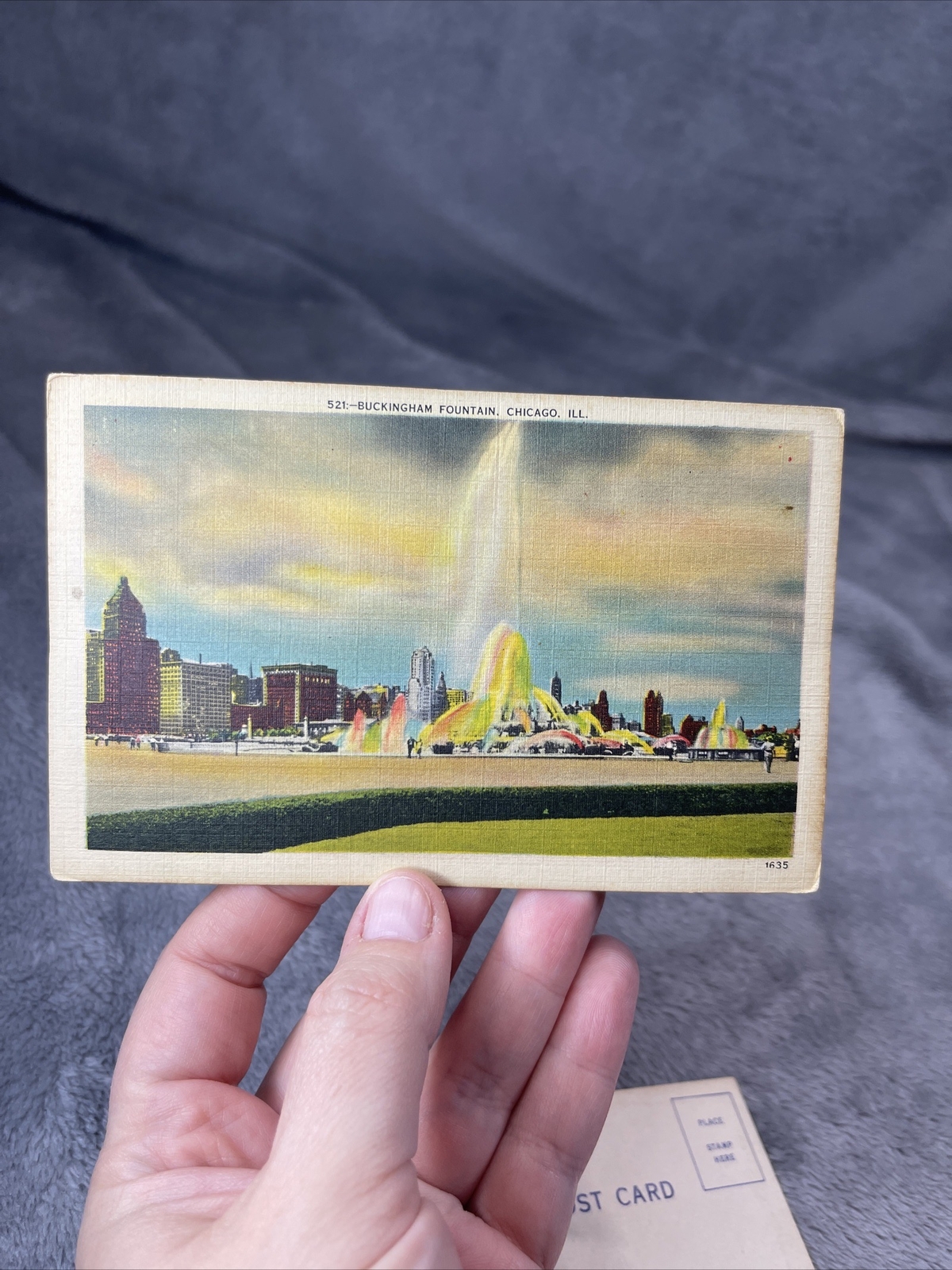 Lot Of 2 Vintage Linen Postcards – Buckingham Fountain & Will Rogers Field