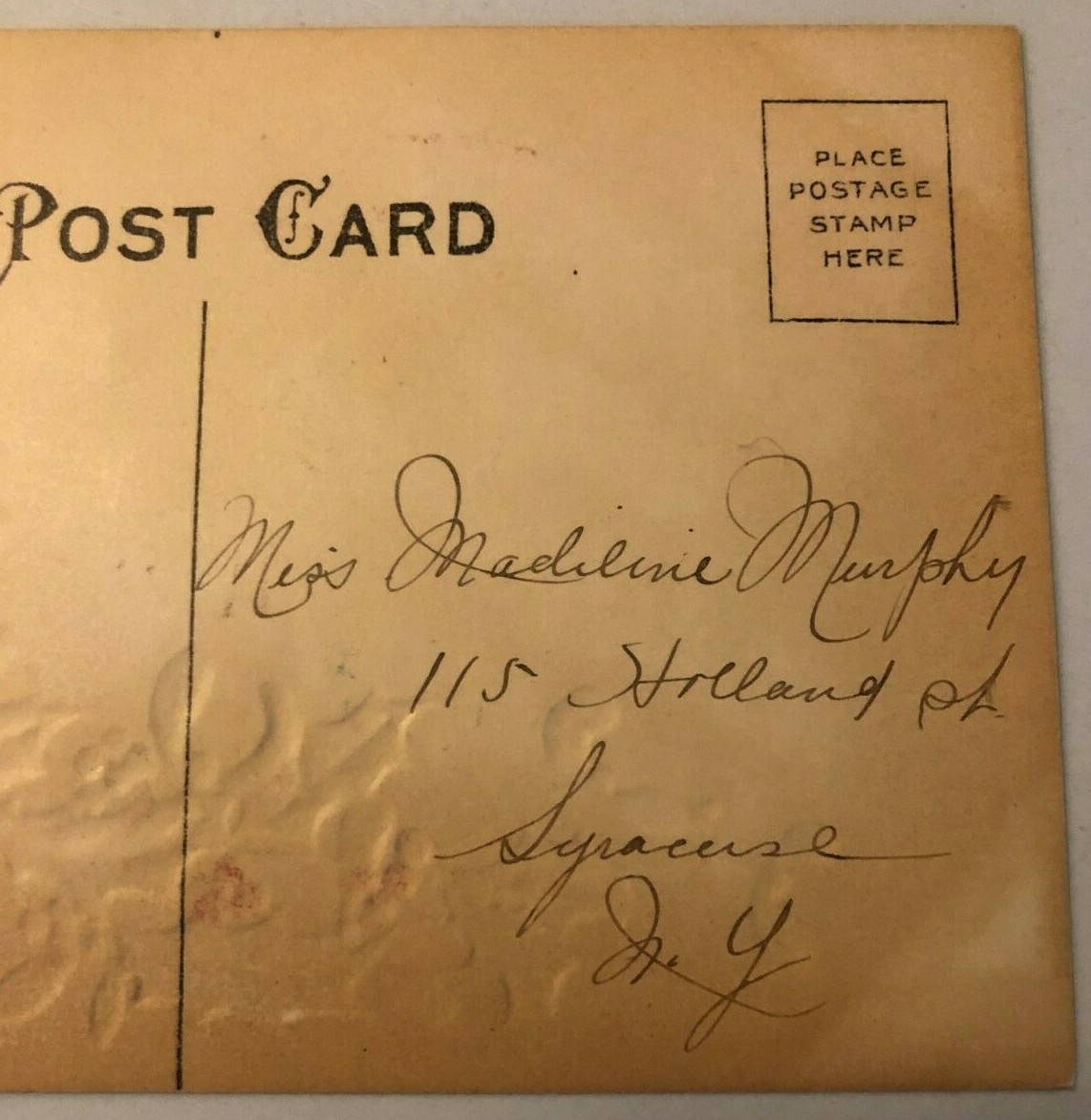 “CHRISTMAS GREETINGS FROM AUBURN N.Y.” VINTAGE EMBOSSED W/ GLITTER POSTCARD!