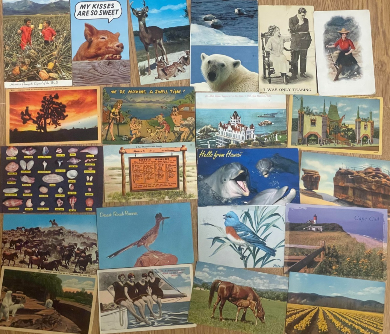 385 different used US and Canada picture postcards – Great variety