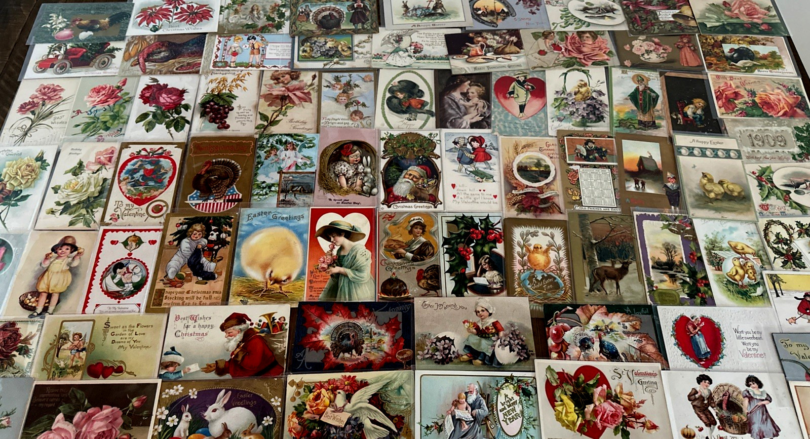 Huge~Lot of 100 Antique 1900’s Holidays Greetings Postcards~2 Santa’s~in sleeves