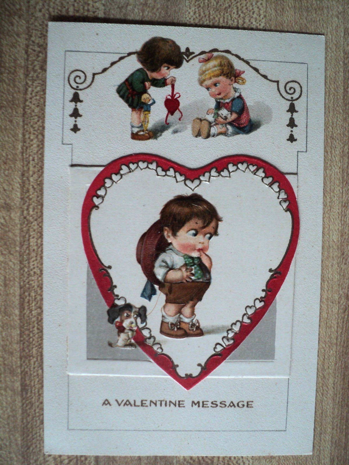 VALENTINE’s Day Cute Boy & Girl vintage Winsch 673 Fold Out Postcard