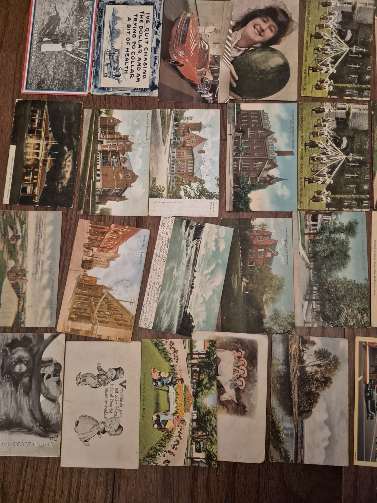 Vintage Postcard Lot Christmas, Easter, Santa’s, Patriotic, Valentine’s day