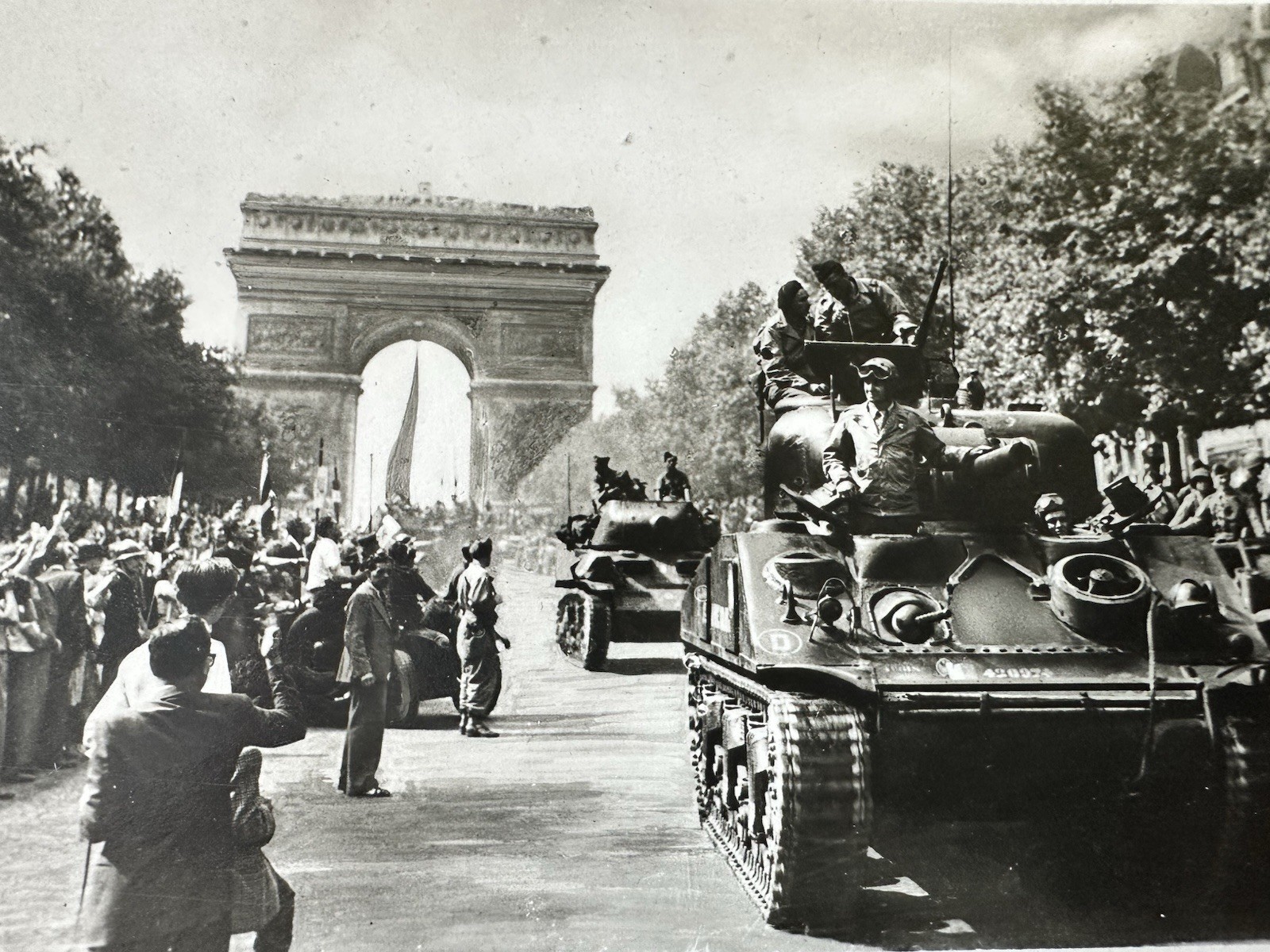 Lot of 4 WWII LIBERATION OF PARIS 1944 France US Troops Army Original RPPC Photo
