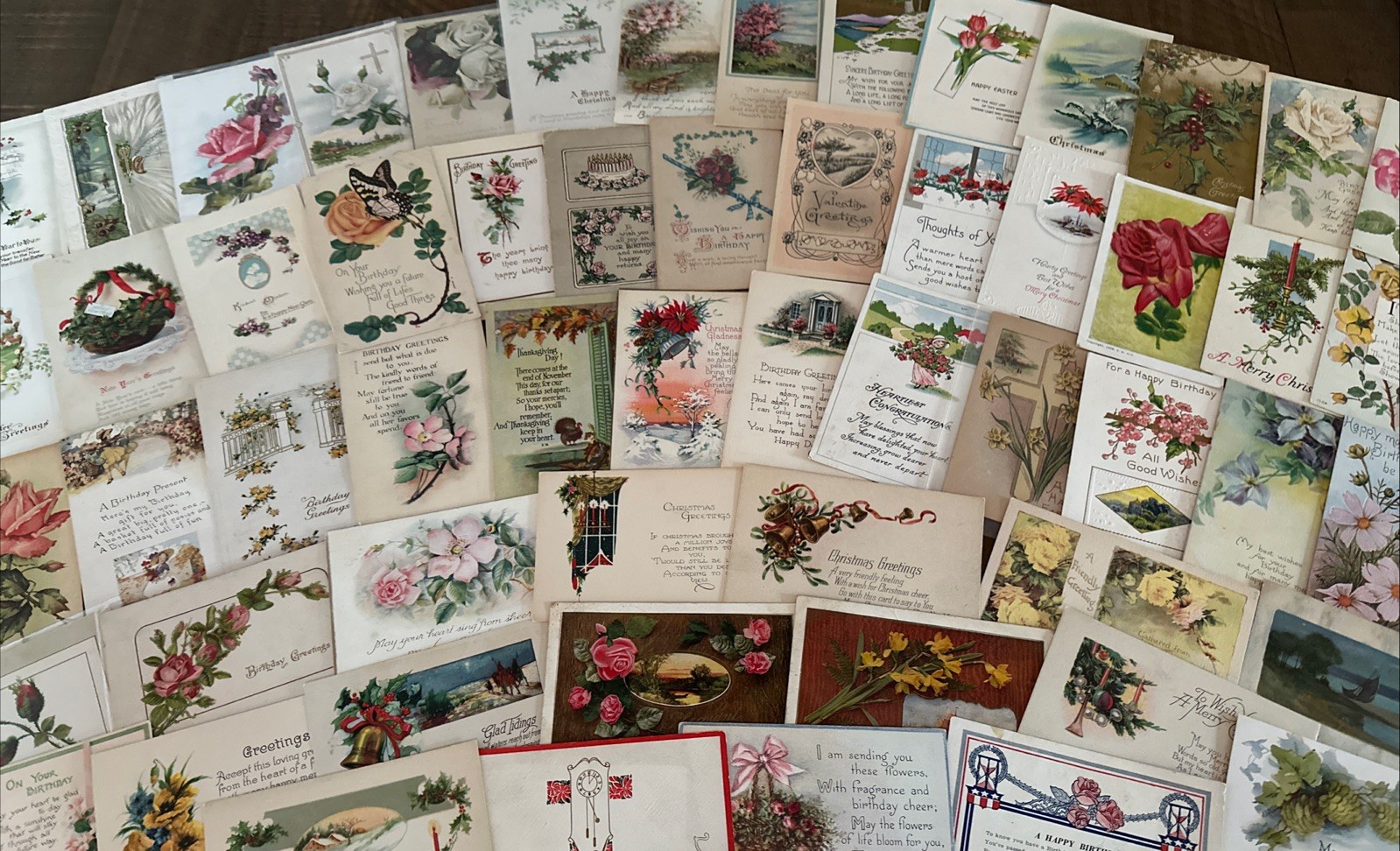 400+ HUGE LOT of VINTAGE Holidays Greetings POSTCARDS-SALE~L@@K!!!