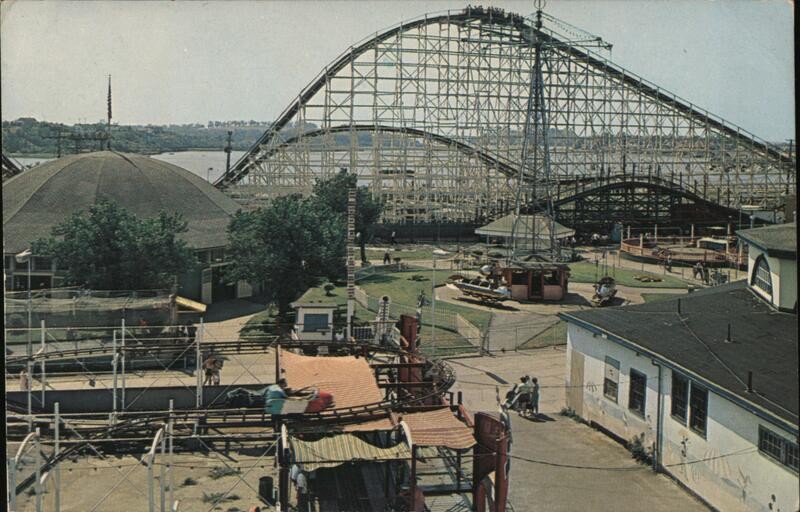 Nantasket Beach, Massachusetts MA Having Fun Paragon Park 1969 Hull Vintage