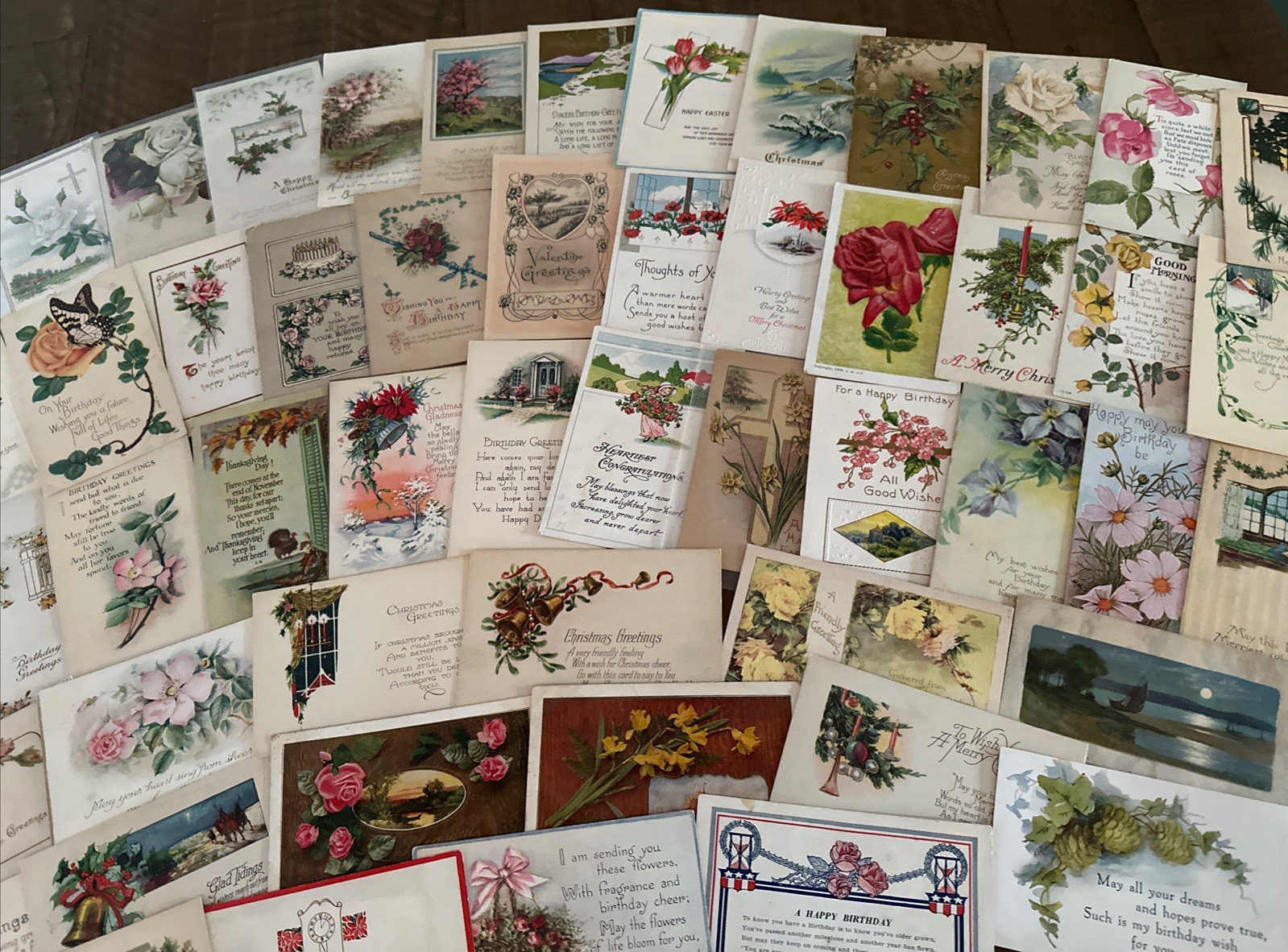 400+ HUGE LOT of VINTAGE Holidays Greetings POSTCARDS-SALE~L@@K!!!