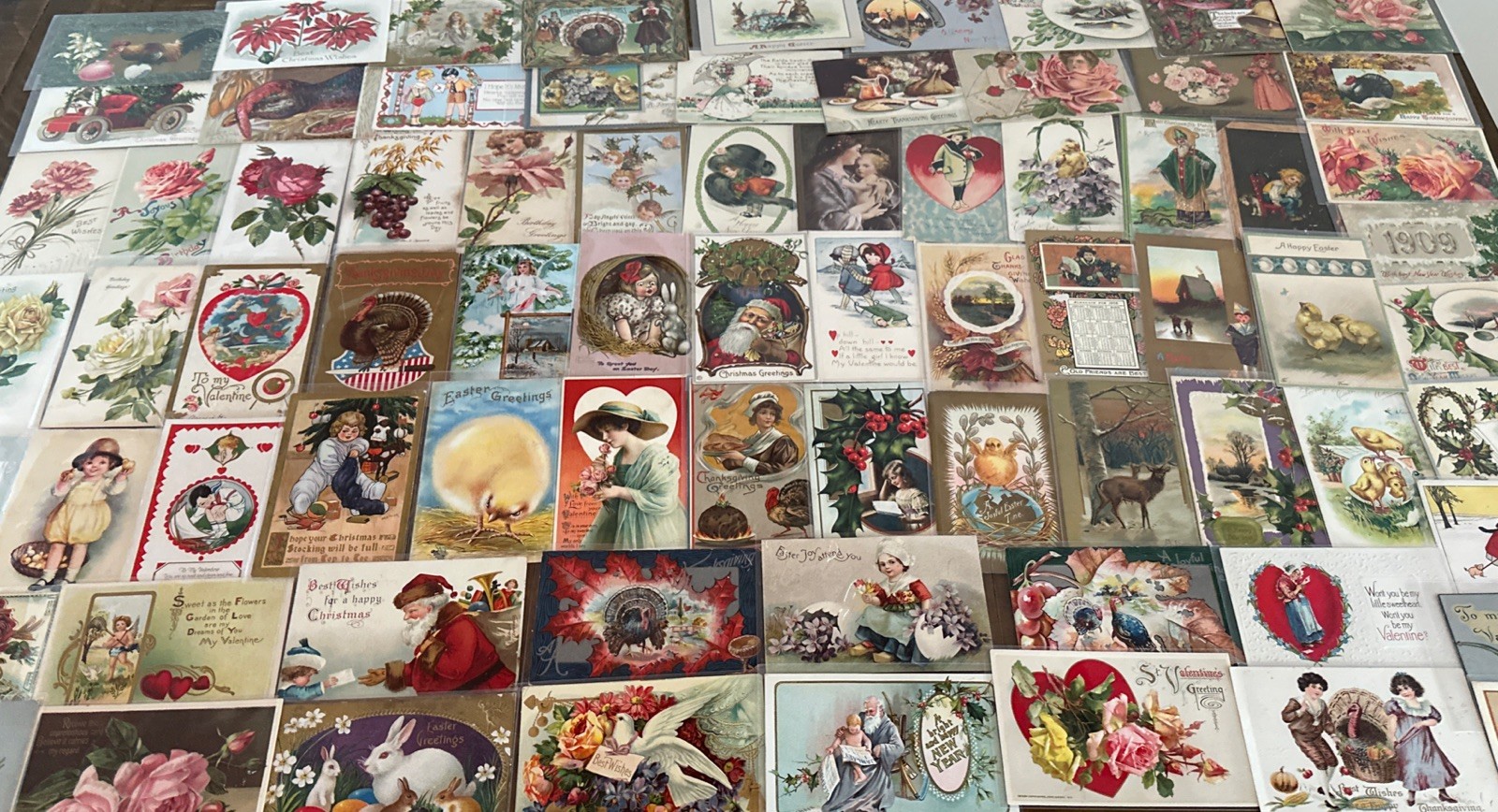 Huge~Lot of 100 Antique 1900’s Holidays Greetings Postcards~2 Santa’s~in sleeves