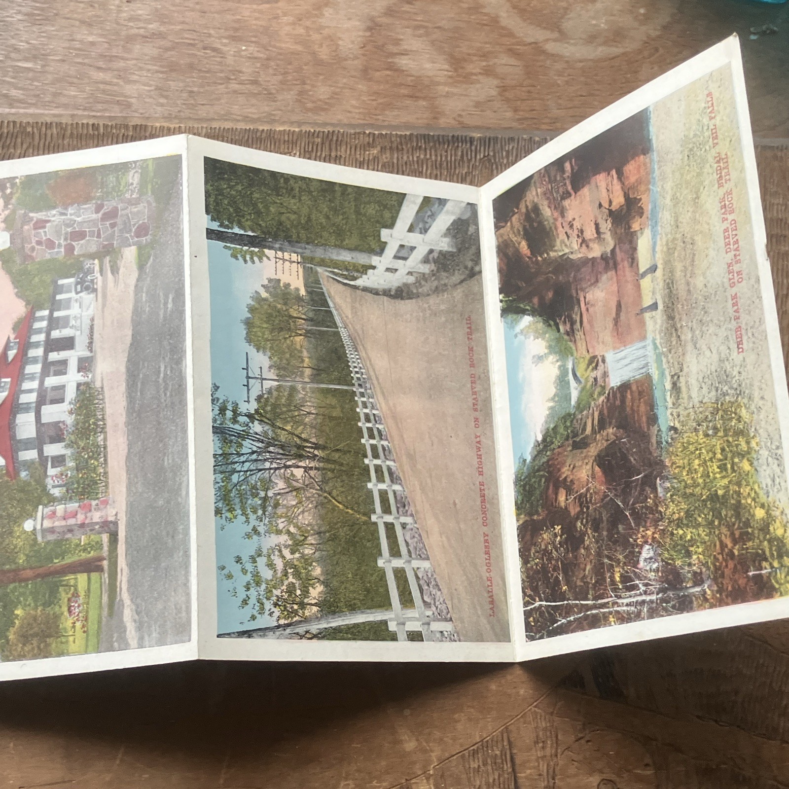 Vintage 30s-40s Fold-Out Souvenir Folder Indian Days at starved Rock 11 set