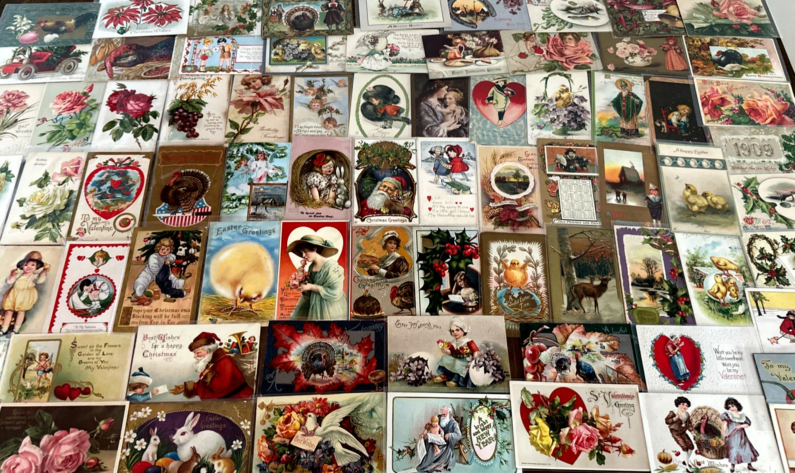 Huge~Lot of 100 Antique 1900’s Holidays Greetings Postcards~2 Santa’s~in sleeves