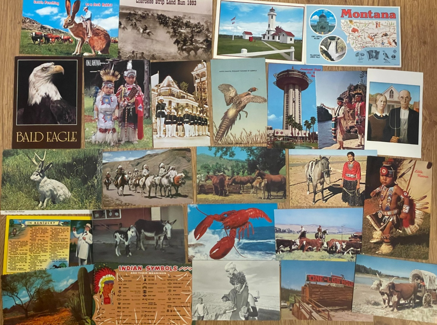 690 different unused US and some Canada picture postcards – Great variety