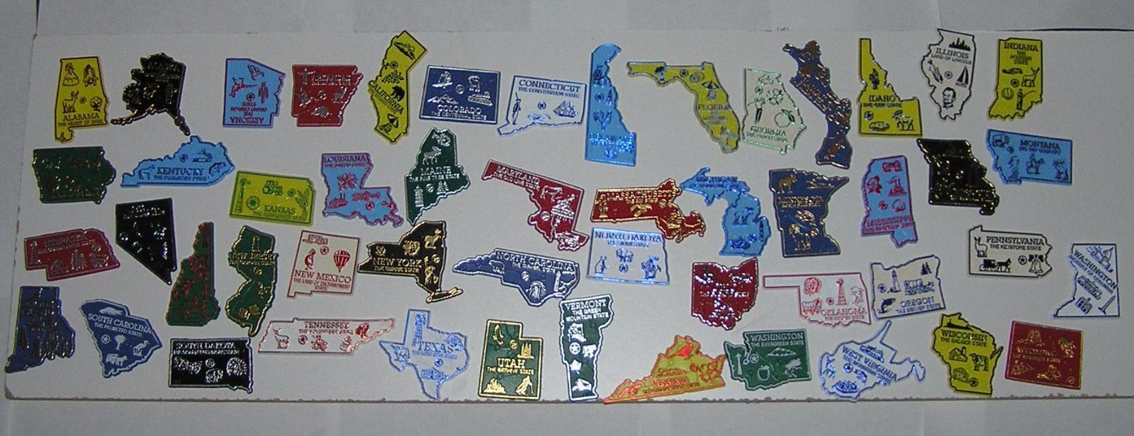 WASHINGTON THE EVERGREEN STATE OUTLINE MAP MAGNET, NEW
